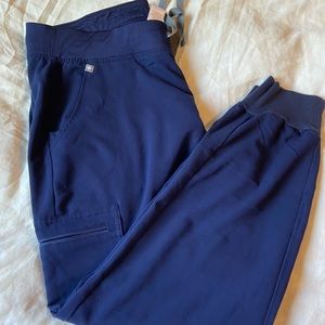 FIGS Zamora jogger in Navy size XL/P